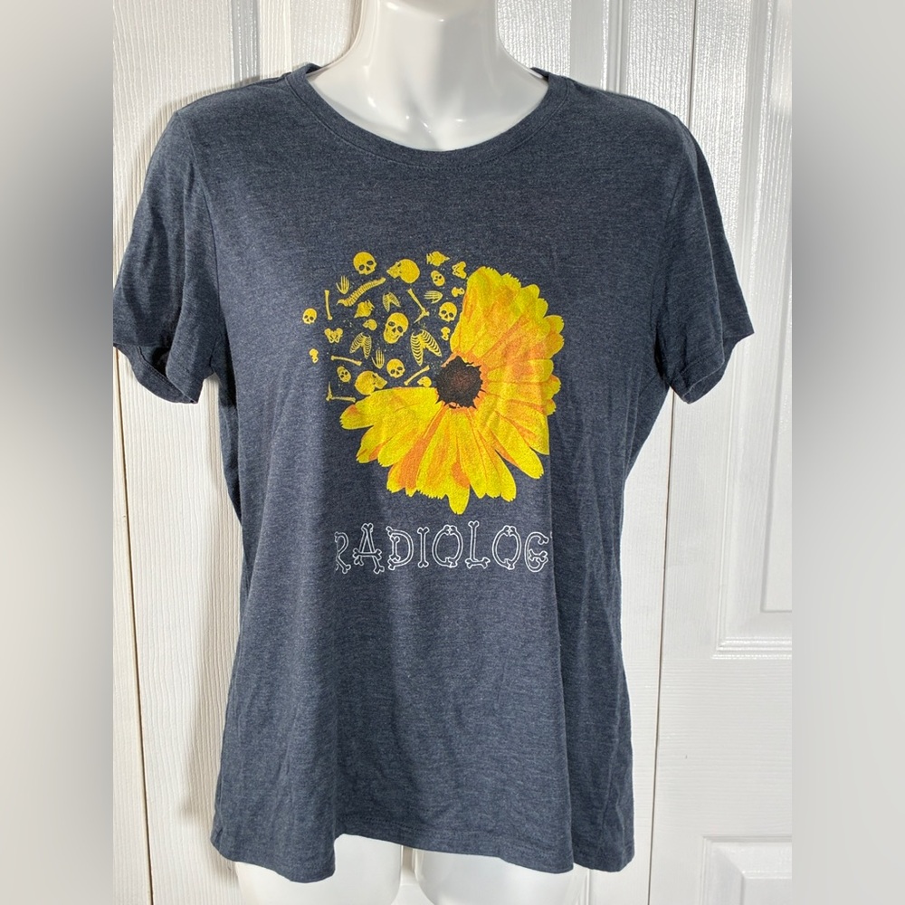 Radiology Sunflower Graphic Tee - Skeleton Nurse Rad Tech M